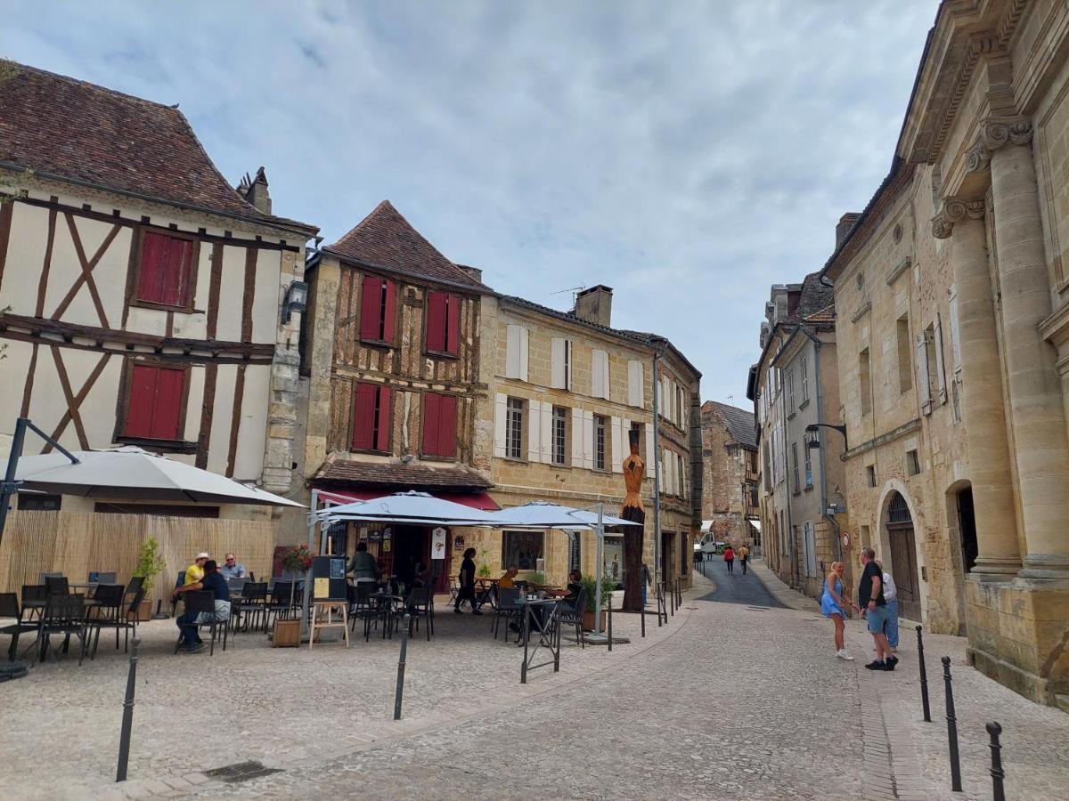 Moderne Historique Apartment Bergerac Exterior photo