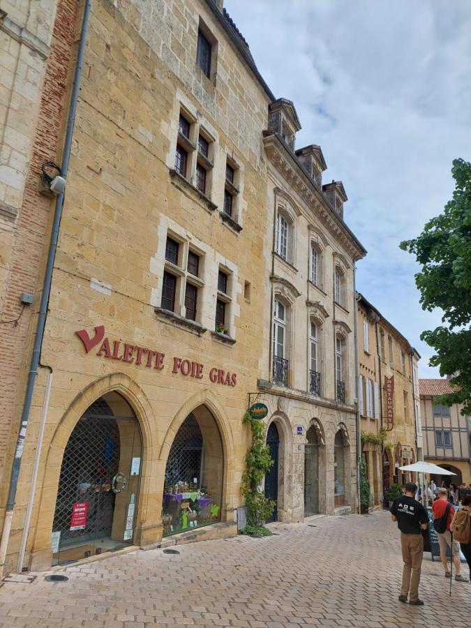 Moderne Historique Apartment Bergerac Exterior photo